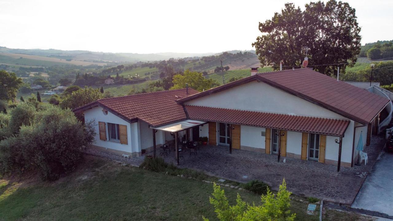 B&B La Figuretta Iesi Luaran gambar